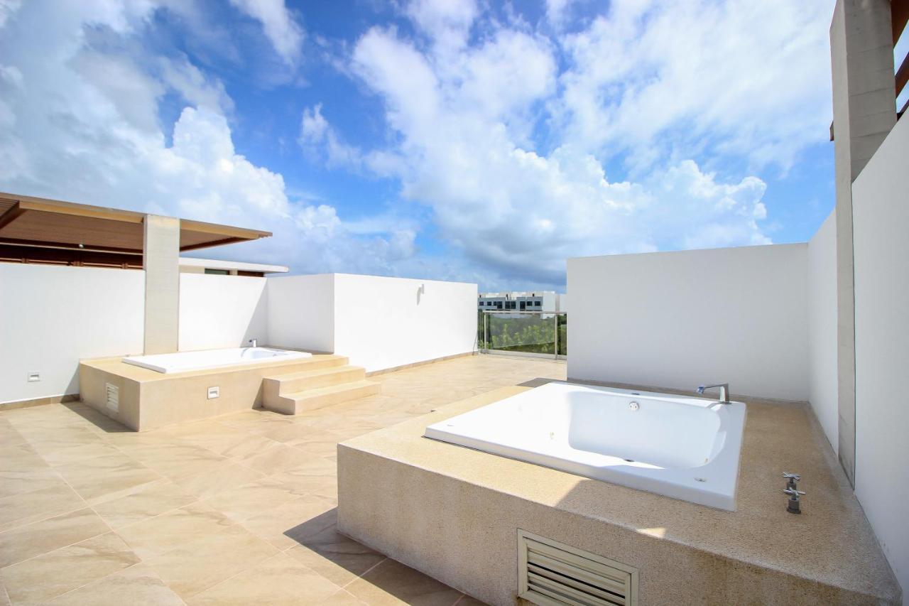 Elegant Stylish Condo Golf Course View Fantastic Private Balcomy Amazing Amenities Akumal Bagian luar foto